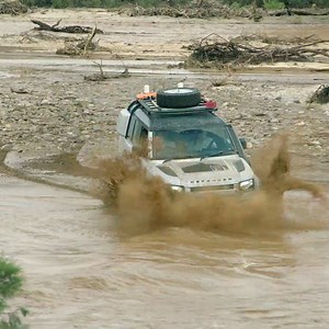 New Land Rover Defender. Capable of Great Things. With class-leading features like a wading depth of 900mm and the advanced Terrain Response 2 system, the New Defender takes you in, and out of the most challenging terrains. Add to that All Terrain Progress Control (ATPC), and you can go over extremely difficult terrains like this one in Namibia with sheer confidence. Know more: https://bit.ly/2POwi5f #LandRover #Defender #CapableOfGreatThings #Unstoppable | Range Rover