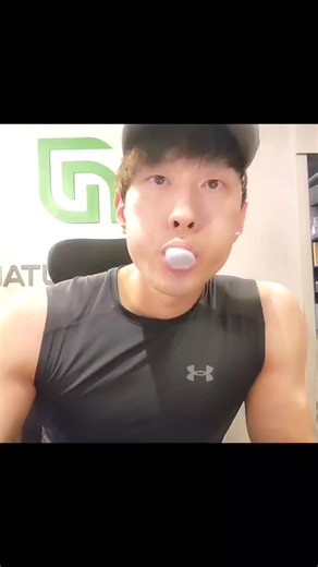 bubble gum restore😆 #헬스 #추천 #gym #운동 #fyp #네이처짐 #운동 #Tiktok #Tiktoklive #마술 #magic