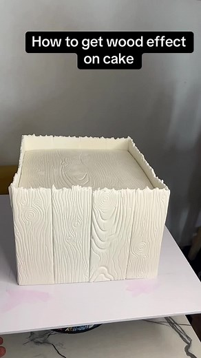 Wood effect Traditional wedding cake #creatorsearchinsights #woodeffectcake #fondantcake #weddingcakes #caketok #cakesinlasuojo #cakeiniba #cakeinlasu
