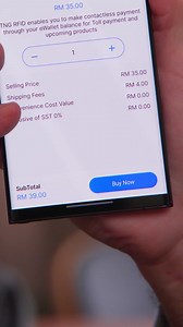 那天老豆问我怎么安装使用 Touch ‘n Go RFID？ 于是我就教了他！从购买，安装，一直到必须确保远粘贴时离任何金属物体5cm等细节，我都一一告诉他了！ Touch ‘n Go RFID 让你轻松过toll！一切收费都直接透过Touch ‘n Go eWallet ， 而且也能设定auto reload！ 如果你还没拥有自己的Touch ’n Go RFID Tag，从即日起至5月10号内购买，启动以及使用，将会有机会赢取iPad以及更多丰富奖品！ 详情可查询 https://www.touchngo.com.my/promotion/rfid-gadget-promotion/ 千万不要错过这等优惠！立即去往Touch ’n Go eWallet购买你的RFID Tag以领取RM8现金回馈，而于5月1-15号购买的1000名幸运者则会另外获得叠加的RM5现金回馈！ 详情可查询 https://www.touchngo.com.my/promotion/touch-n-go-rfid-tag-rm8-cashback-raya/ RFID. Powered by Touch ‘