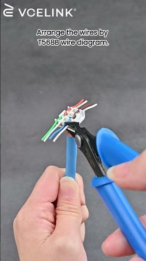 How to install a Cat6a toolless keystone jack onto a one-port faceplate?#shorts #cat6a #wallplate