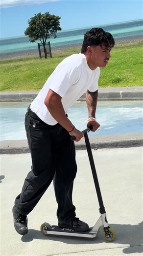 Mastering Flair Heel Tricks on Scooters