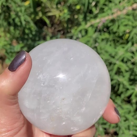 White Milky Quartz Crystal Sphere W/ Rainbow Flash | 604 Grams | 1lbs 6oz | 81mm - Etsy