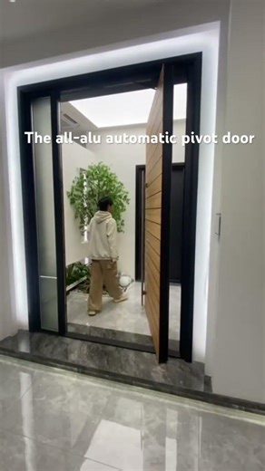 The all-alu automatic pivot door #home #doors #interiordesign #pivot #maindoor #entrance #aluminium