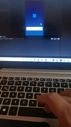 programando ando con mi pc a las 2 am #3dprinting #acrilico #susanjuega