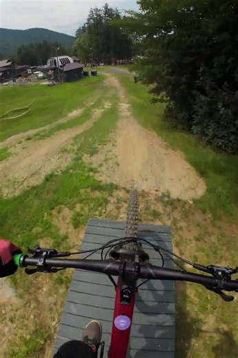 First Barn Drop!! 🤯🏚️🔽 #mtb