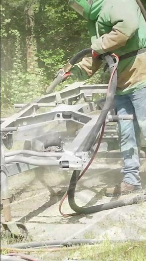 Triumph TR4 - Mobile Blasting the Frame | Roundtail Restoration