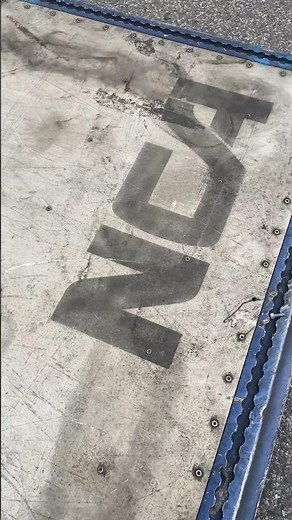 航空貨物輸送に欠かせない物とは？