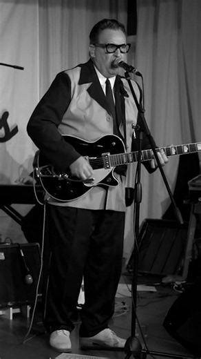 You Made A Hit #rockabilly #livemusic #musicstyle