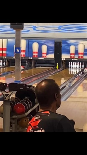 #vise #bowling #bowl #PBA #pro #PBApro #PBATour #Hammer #Brunswick #Radical #DV8 #Columbia300 #Track #Ebonite #LaneTalk #Genesis #Dexter #Dexterbowling #TeamCtD #twohand #strike #spare #bowlingleague #bowlingtournament #diabetic #t1d | Caleb Kidd