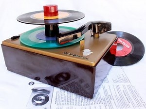 How a 1949 RCA Record Changer Should Play Records