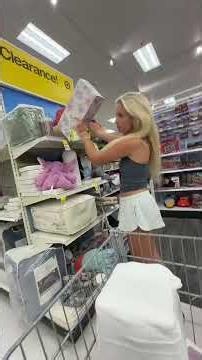calm luh target run w/ B B🌞🏄‍♀️ 😋🛍️😜🎯💵 #fyp #viral #trending #shopping target Kendra Scott
