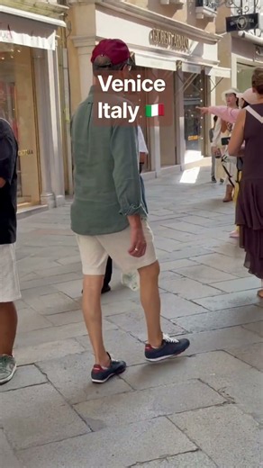 This Is the REAL Venice 🇮🇹😍 Hidden Streets & Alleys #Shorts