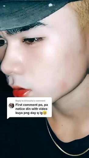 Close-up Facial Expression Video Response