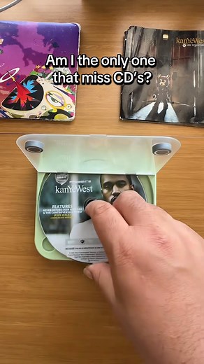 Am I the Only one that miss Cds?✨️this is bringing back memories of me using my mom's cd player and just laying in my bed for hours ♡ | Yuguz USA | Facebook