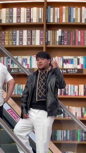 South korea’s famous Giant Library in Starfield Coex #korea #starfieldlibrary #koreantrip