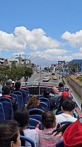 1.3K views · 87 reactions | Muy pronto vamos a realizar el City Tour de Riobamba en bus de dos pisos, la mejor forma de visitar la ciudad es abordo de loa buses de dos pisos. #Riobamba #CityTour #ecuadortravel #chimborazo #tours #ecuador | Citytour en Cuenca by VanService | Facebook