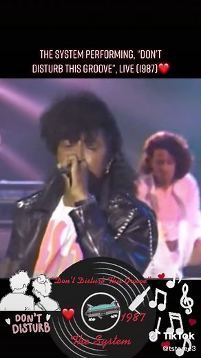 The System performing, “Don’t Disturb This Groove”, live (1987). #thesystem #dontdisturbthisgroove #realrnb #rnbclassic #80smusic #HausLabsFoundation #fyp #foryoupage #viralvideo🔥