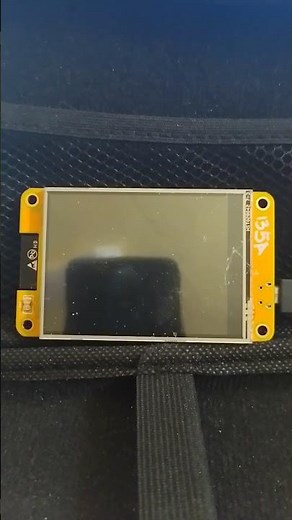 ESP32 CYD (Cheap Yellow Display) Weather info aggregator