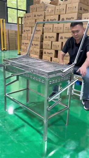 Large capacity commercial and home rotating barbecue grill, a great tool. #bbq #flipgrill