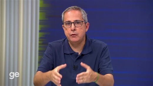 Mansur comenta crise na Gávea: "O Flamengo enfrenta o próprio Flamengo"
