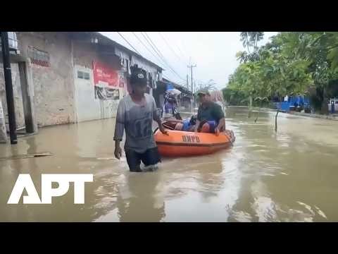 Homes Submerged as Rivers Overflow Trigger Severe Flooding in Indonesia’s West Java | APT