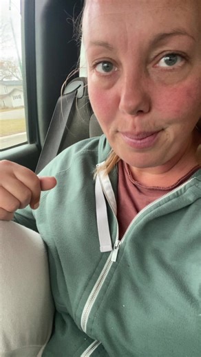 Your Happenis🤷🏼‍♀️ #thesheriroberts #happiness #behappy