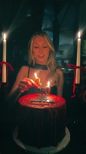 Turning 20: RIP To My Teens Cake 🎂🖤 #birthday #celebration #shorts