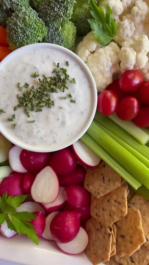 2K views · 11 reactions | Homemade Ranch Dressing | This homemade ranch dressing recipe is so delicious, you’ll never want the store-bought stuff again. And with just a few minutes of prep time, this is the best ranch dressing for a busy home chef. (Recipe linked in first comment) | The Real Food Dietitians | Facebook