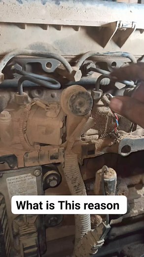 Mercedes Benz engine 3 piston not working What is This reason hear coming #reelsviralシ #mechanical #videos #reelstrending #Top10 #foryou #foryourpage | Expert Mechanic