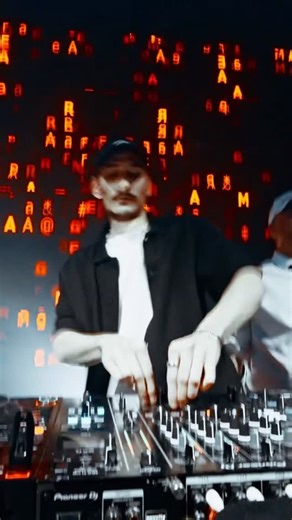 ECRAZE on Instagram: "Is this BassFace enough ? @danyushuu @bizo_fr"