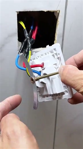 DIY Hack to Repair Loose Switch & Socket Box