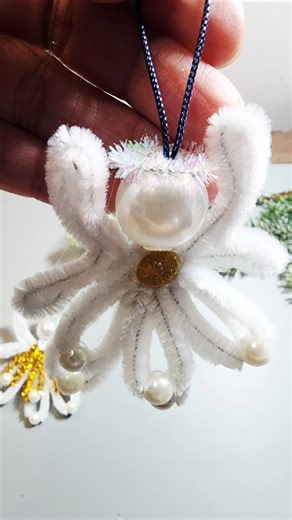 DIY! Using Pipe Cleaners!🎄