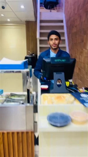 Mahdi Hasan Rafi on Instagram: "Cashier problems 😅 Heart says: TIP 💸 Customer says: WATER 💧😂 #CashierLife #FunnyReels #WorkLifeHumor #ExpectationVsReality #Rel"
