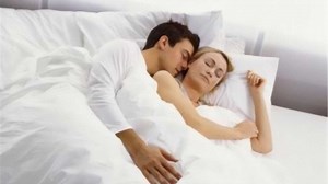 夫妻同房时，这个部位最好别“吻”，为了爱人健康，不妨了解一下！