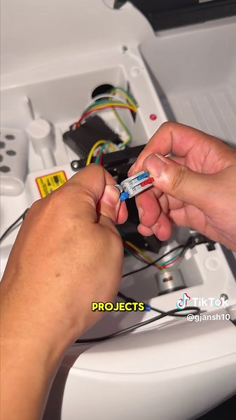 Upgrade your DIY power projects with this DeWalt 20V battery adapter. Designed with fuse protection, ON/OFF switch, and heavy-duty wire for ride-on cars, RC projects, robotics, LED lights, and other high-power DIY builds.DeWalt battery adapter, 20V battery converter, Power Wheels upgrade kit, RC car accessories, DIY power supply#DealsForYouDays #SummerVibes #DIYProjects #PowerTools #GarageTools