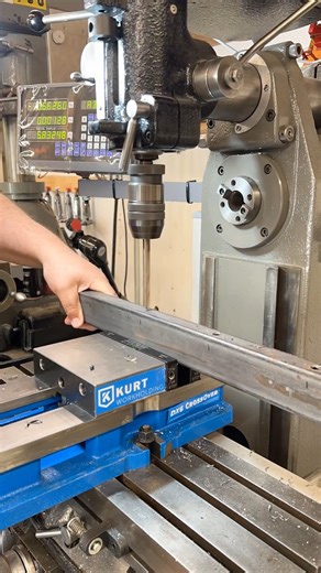 Snap Jaws vise jaws are the ultimate in versatility—quick swaps, solid grip, and ready for any job that hits the bench. 🛠️ #SnapJaws #ViseGameStrong #WorkshopEssentials #MachinistTools Snap Jaws Mfg. | High Caliber Craftsman Builds