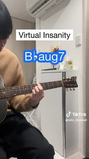 Mastering Virtual Insanity on Electric Guitar