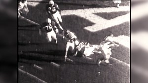 79K views · 5.7K reactions | Nicknamed the "Kansas Comet", Gale Sayers established himself as one of the greatest running backs in football history, throughout his college and professional career. A two-time first-team All-American selection for the Kansas Jayhawks, Sayers finished his Kansas Football career with 2,675 yards and 3,917 all-purpose yards. #CFBHALL #GaleSayers #Kansas #Jayhawks #RockChalk #CollegeFootball #History | College Football Hall of Fame | Facebook