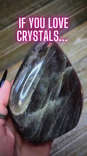 What is labradorite good for? What are the properties of labradorite? What are the latest crystal videos? What are the most popular crystal videos? What are the highest-rated crystal videos? What are the most trending crystal videos? #crystalvideos #crystalvideo #crystalsvideos #crystalsvideo #crystalsofinstagram #crystalhealing #crystallove #crystalcollection #crystalgrid #labradorite | Messy Awakening Tarot and Crystals