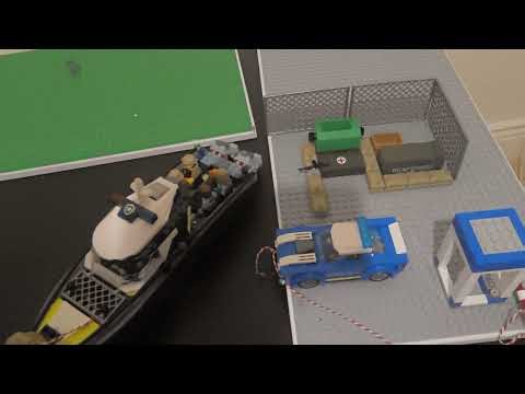 Car crashes into boat - Lego Play