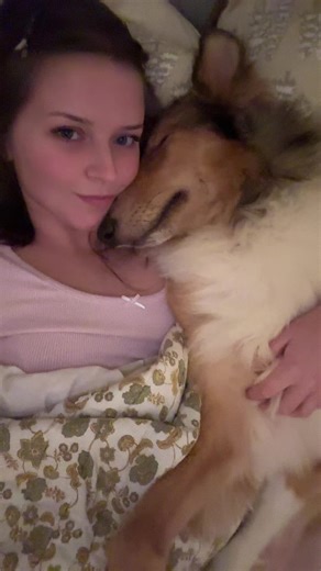 my little cuddle bug 😭