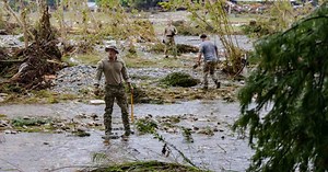 Fact Check: Three missing girls found alive in hollow tree 10 days after Texas floods