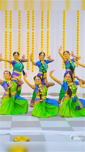 Falguna Awala | Dance cover | Srishti Dance Academy | #shorts #dance #viral #trending #ytshorts