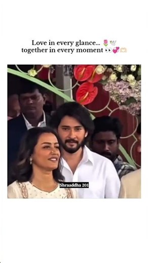 Mahesh Babu and his wife are the best couple #maheshbabu #namratashirodkar #samantha #bollywood#love