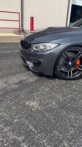 Drew refinished this beautiful BMW M4 calipers in an orange powder...