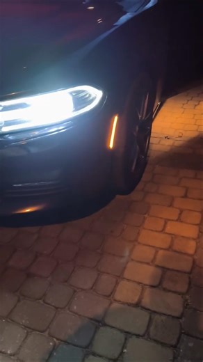 Nowe obrysówki po wymianie w Dodge Charger 2015 3.6 AWD, prezentacja za dnia i w nocy. #automobile