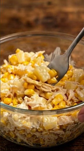 Check out this easy recipe for Hawaiian salad in 3 minutes