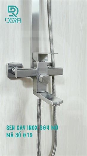 🚿 Sen cây inox 304 DORA DR019 – Đẳng cấp phòng tắm sang trọng! Bạn có biết 90% sen tắm thông thường sau một thời gian sử dụng sẽ bị gỉ sét, nước yếu, nhanh hỏng? 😱 Đừng để trải nghiệm tắm mỗi ngày trở thành nỗi khó chịu! 🔥 DORA DR019 – Sen cây inox 304 cao cấp 🔥 ✅ Chống gỉ sét, siêu bền – Dùng lâu vẫn như mới ✅ Áp lực nước mạnh, tắm siêu sướng 🚿 ✅ Bát sen rộng, chia nước đều – Cảm giác thư giãn như spa ✅ Thiết kế sang trọng – Nâng tầm đẳng cấp phòng tắm 💥 GIẢM 20% HÔM NAY! 💥 📩 Comment “D