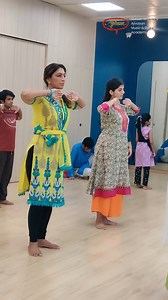 2.1K views · 26 reactions | Step into the grace of Kathak with glimpses from our Kathak Experience Class, guided by the incredible Dr. Parinita Ji. Witness the art of storytelling through each gesture, rhythm, and expression. #kathak #kathakdancers #kathakdance #ajivasanmusicanddanceacademy #sureshwadkar #reelsinstagram | Suresh Wadkar's Ajivasan Music & Dance Academy | Facebook